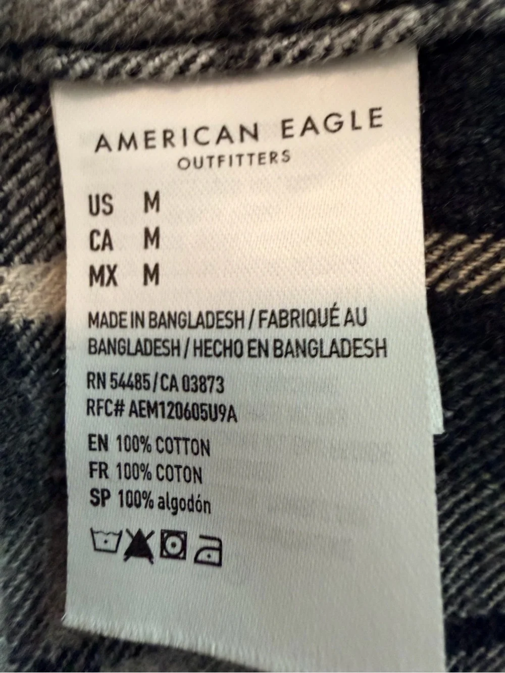 American Eagle Outfitters Black & White Plaid Button-Down Shirt